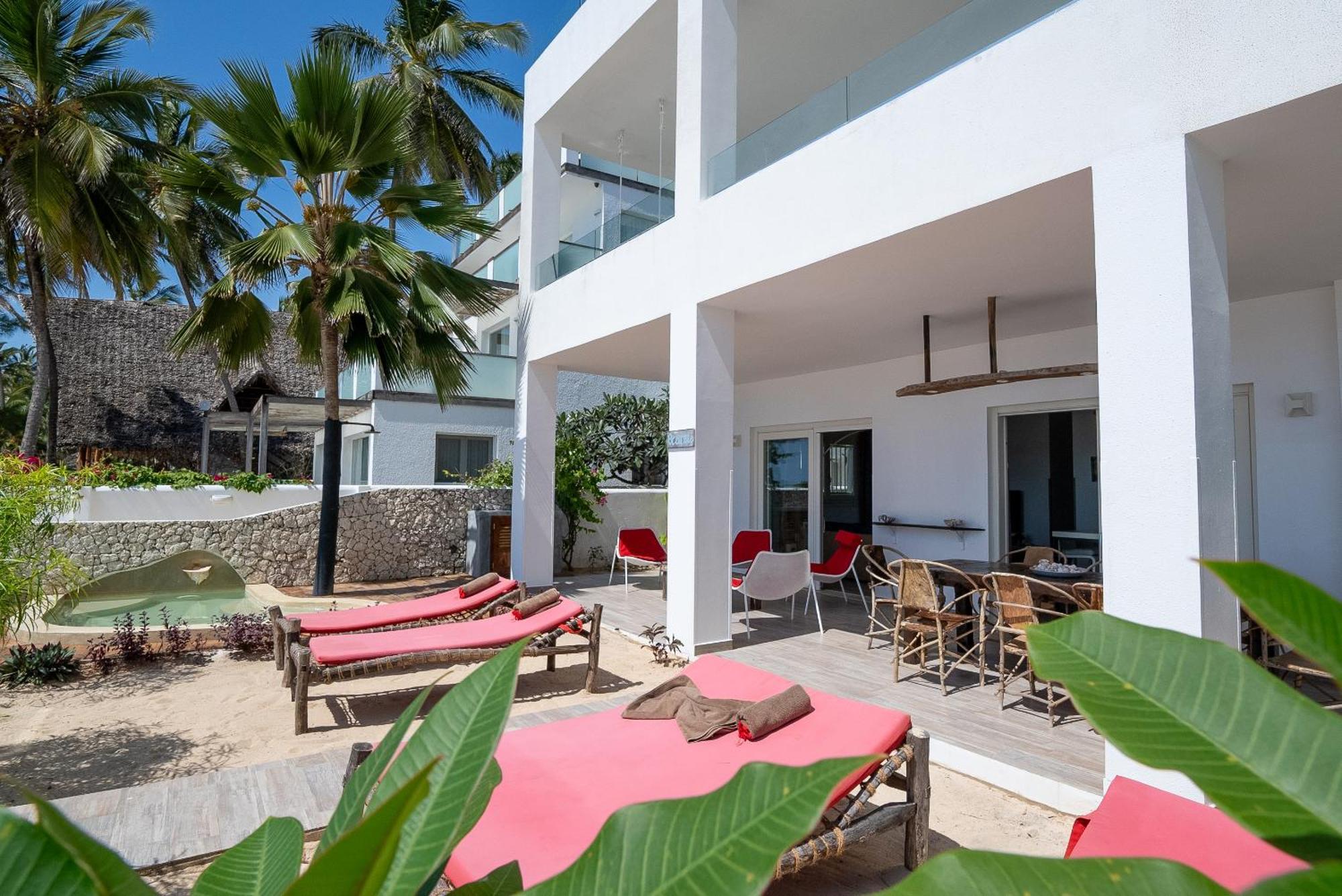 Ocean Blue Apartment With Panoramic Pool Zanzibarhouses Kiwengwa  Buitenkant foto