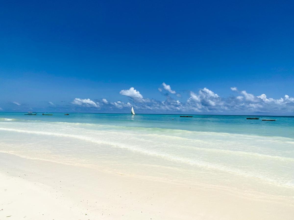 Ocean Blue Apartment With Panoramic Pool Zanzibarhouses Kiwengwa  Buitenkant foto